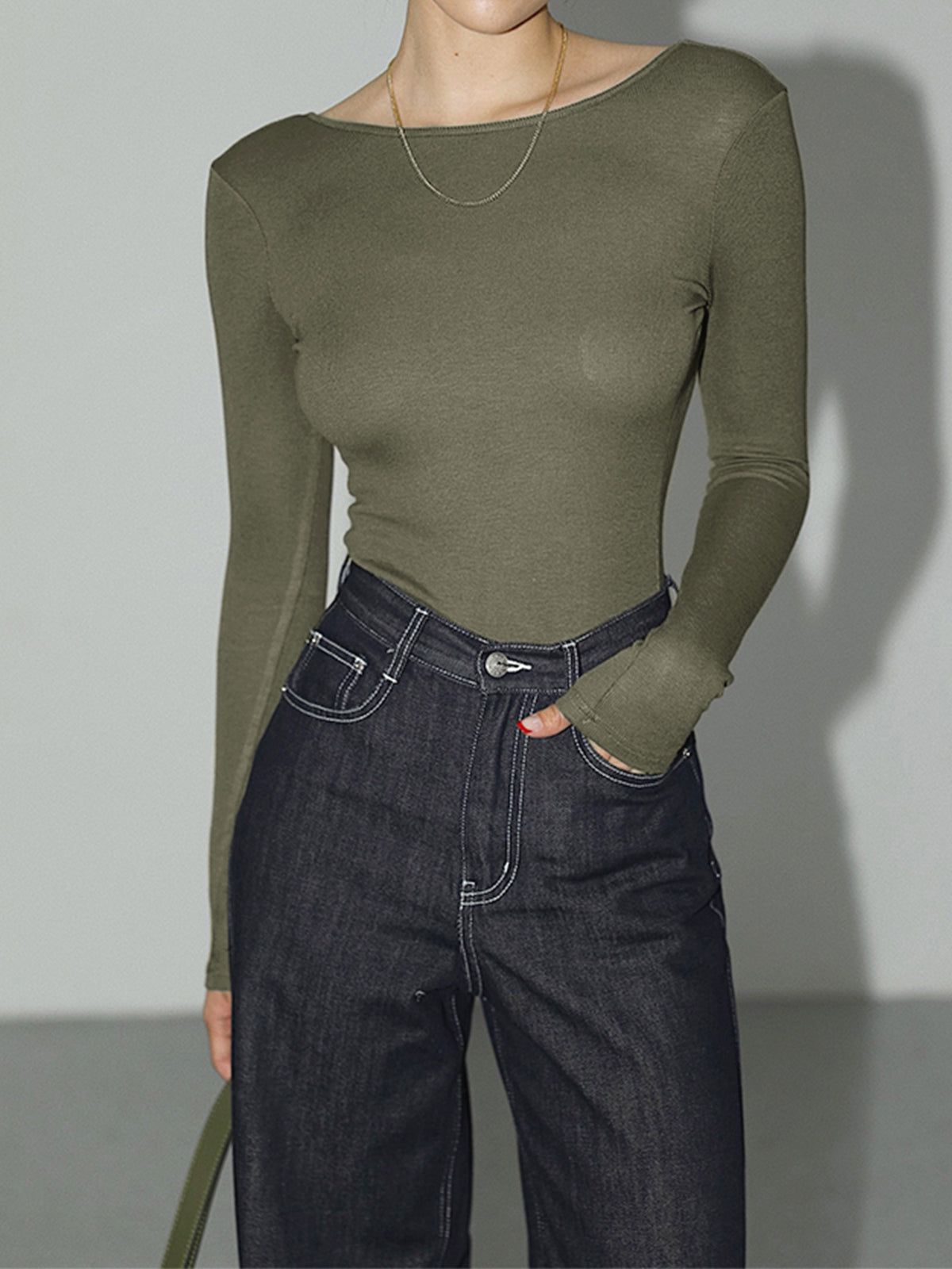 Vrouwelijke Bodysuit Slim Fit Open Rug Design - StudioMarella