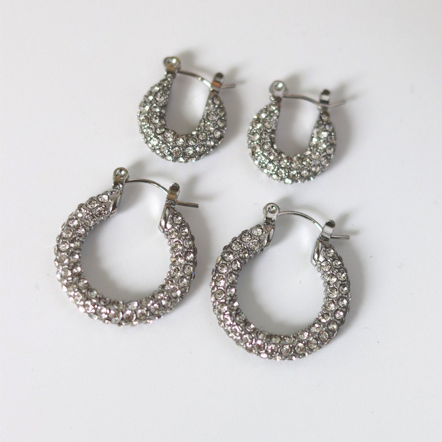 Oorbellen Hoops Elegante Zirconia Steentjes Glanzend Zilver