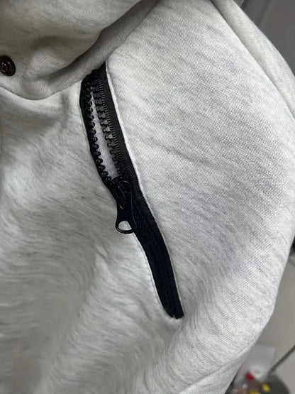 Jasper | Everyday Urban Long Sleeve Hoodie for Men 4