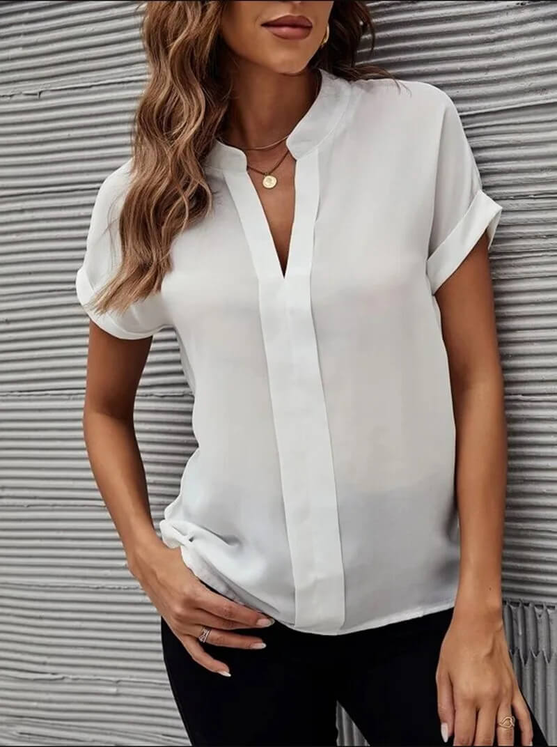 Vrouwelijke Zomerblouse Licht en Casual
