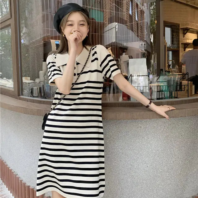Streepjes Knit Jurk met Kraag en Lange Mouwen - StudioMarella