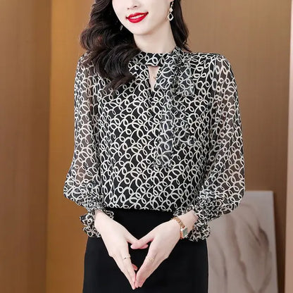 Vrouwelijke Kantoorblouse met Sjaalkraag Elegant - StudioMarella