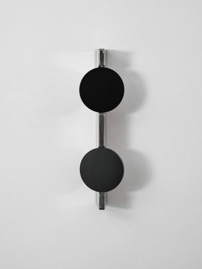 Kinetic Shadow Wandlamp Sculptuur met Verchroomde Schaduwprojectie