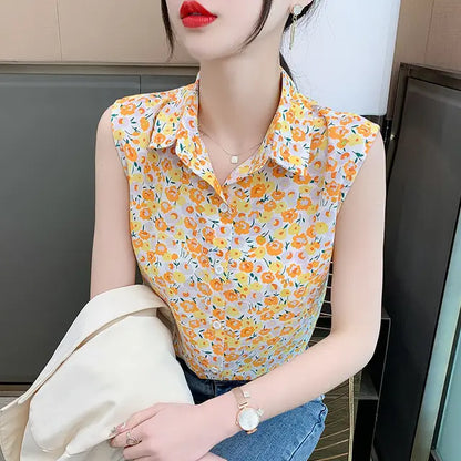 Vrouwelijke Zomer Blouse Polo Neck Licht en Vrouwelijk