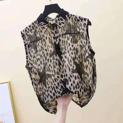Vrouwelijke Zomer Blouse Polo Neck Licht en Vrouwelijk