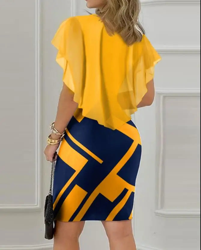 Korte Jurk met Geometrisch Print en Ruche Detail