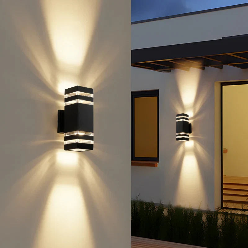 Buitenwandlamp Zwart Moderne LED-Verlichting Warm Wit 2-Weg Lichtuitstraling voor Gevel en Entree IP65 Weerbestendig Aluminium