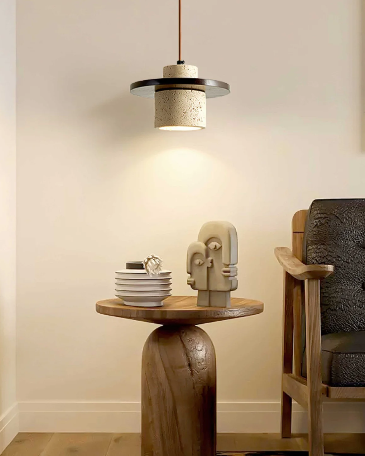 Hanglamp natuursteen travertijn met walnoot accent modern design