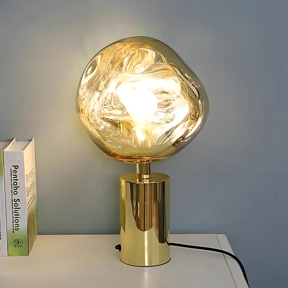 Tafellampe met Gesmolten Lava Textuur in Goud, Roségoud of Zilver