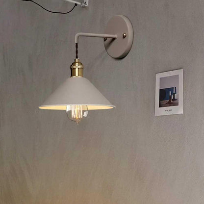 Vintage Wandlamp met Geplateerd Metaalafwerking – Elegant Lichtarmatuur in 7 Kleuren