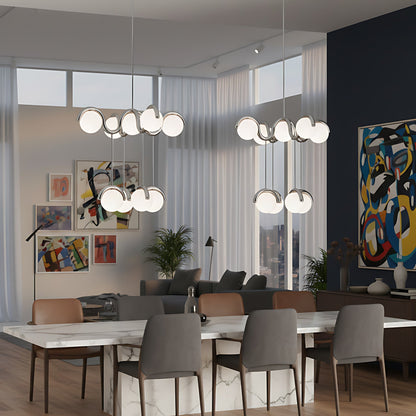 Moderne Kroonluchter met Messing en Glas – Artistieke Verlichting voor Eetkamer en Woonkamer