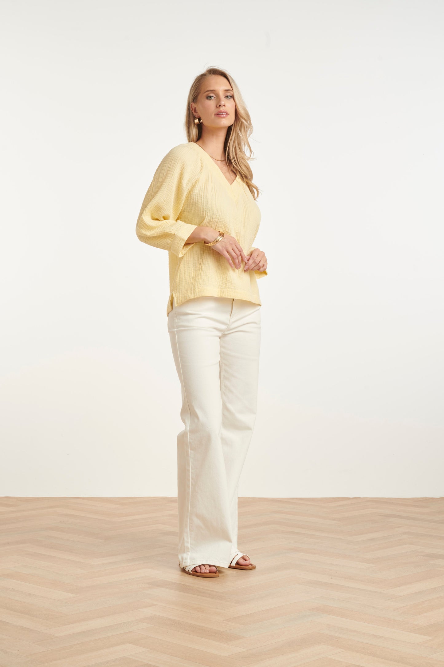 Lichtgele V-Hals Blouse Dames | Mousseline Tops Dames 4
