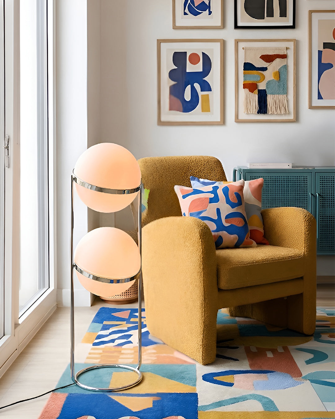 Moderne Vloerlamp met Chroomafwerking en Acrylbollen – Sfeervolle Verlichting voor Woonkamer en Slaapkamer