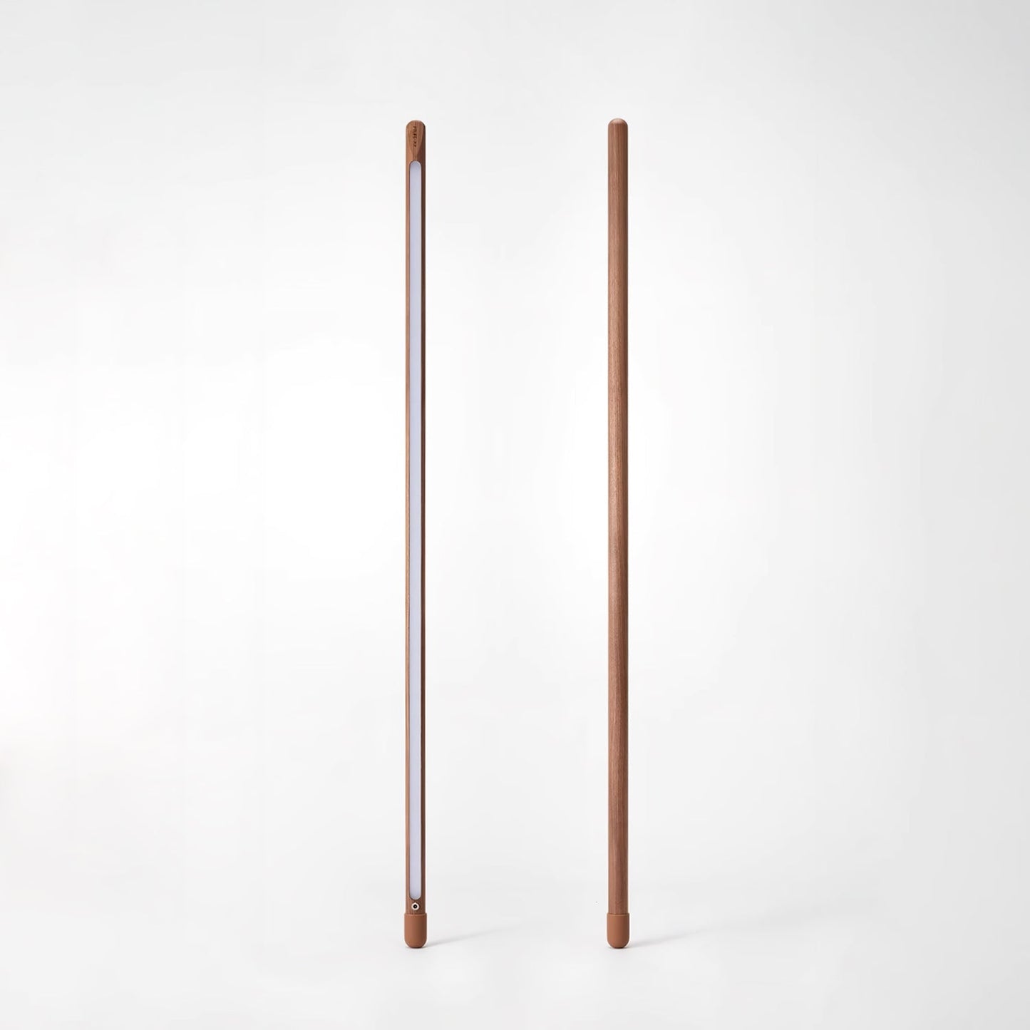 Scandinavische Vloerlamp Hout & Acryl met Geïntegreerde LED Staaflamp 135cm