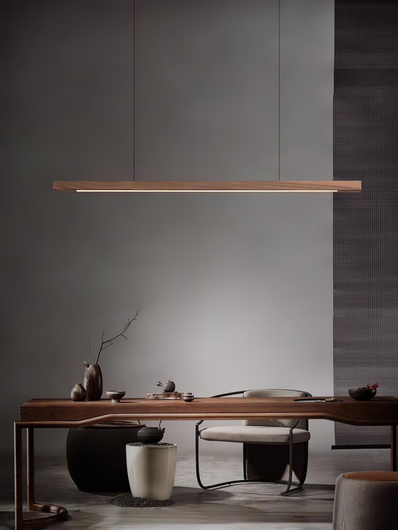 Lineaire Houten Hanglamp — Scandinavische LED Pendel met Verstelbare Hoogte