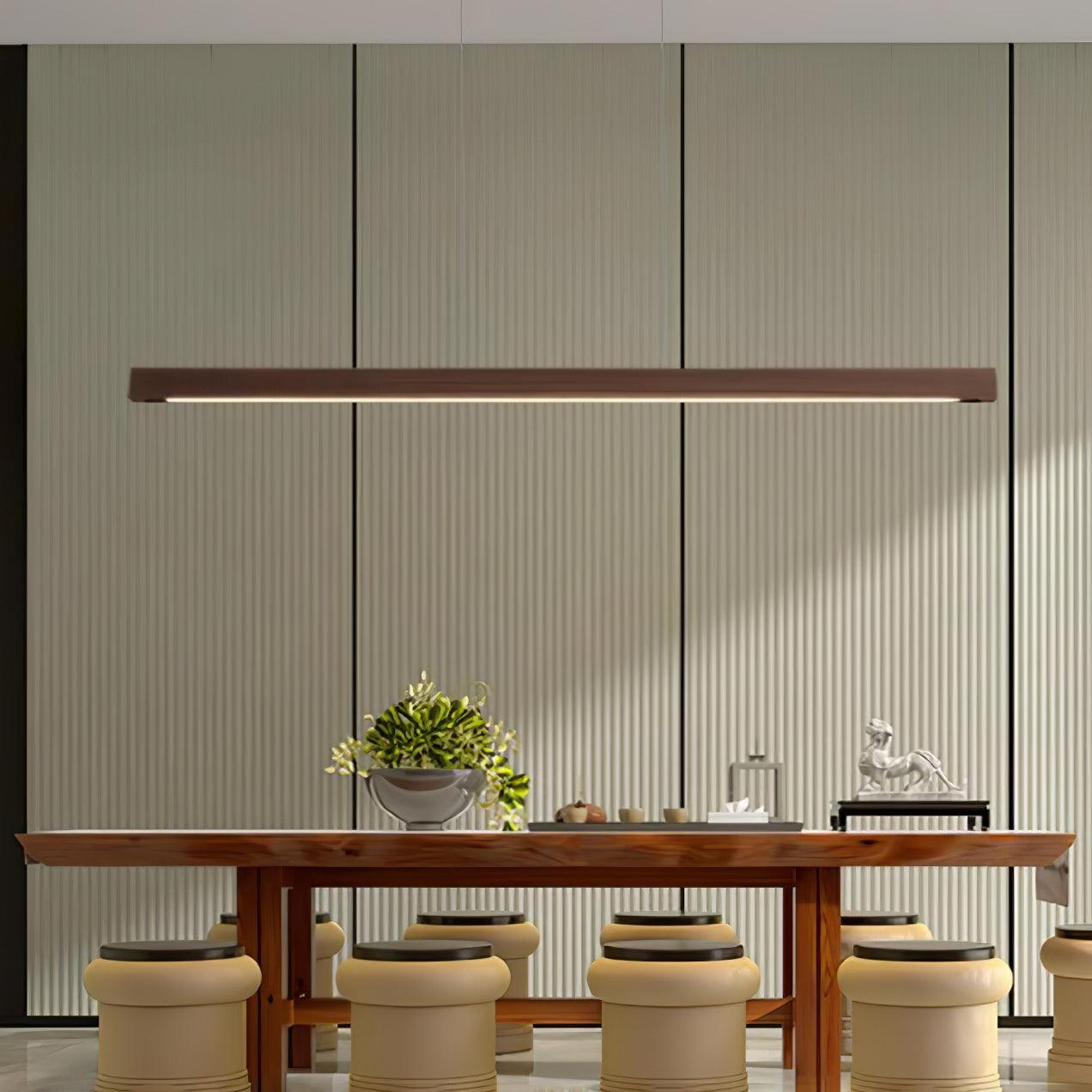 Lineaire Houten Hanglamp — Scandinavische LED Pendel met Verstelbare Hoogte