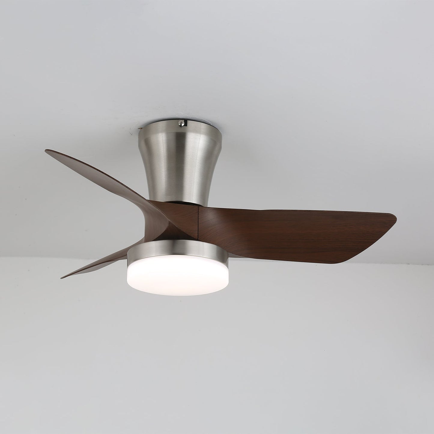 Moderne Houten Plafondventilator Trivon met Geïntegreerde Verlichting – Verstelbare Snelheid & Afstandsbediening