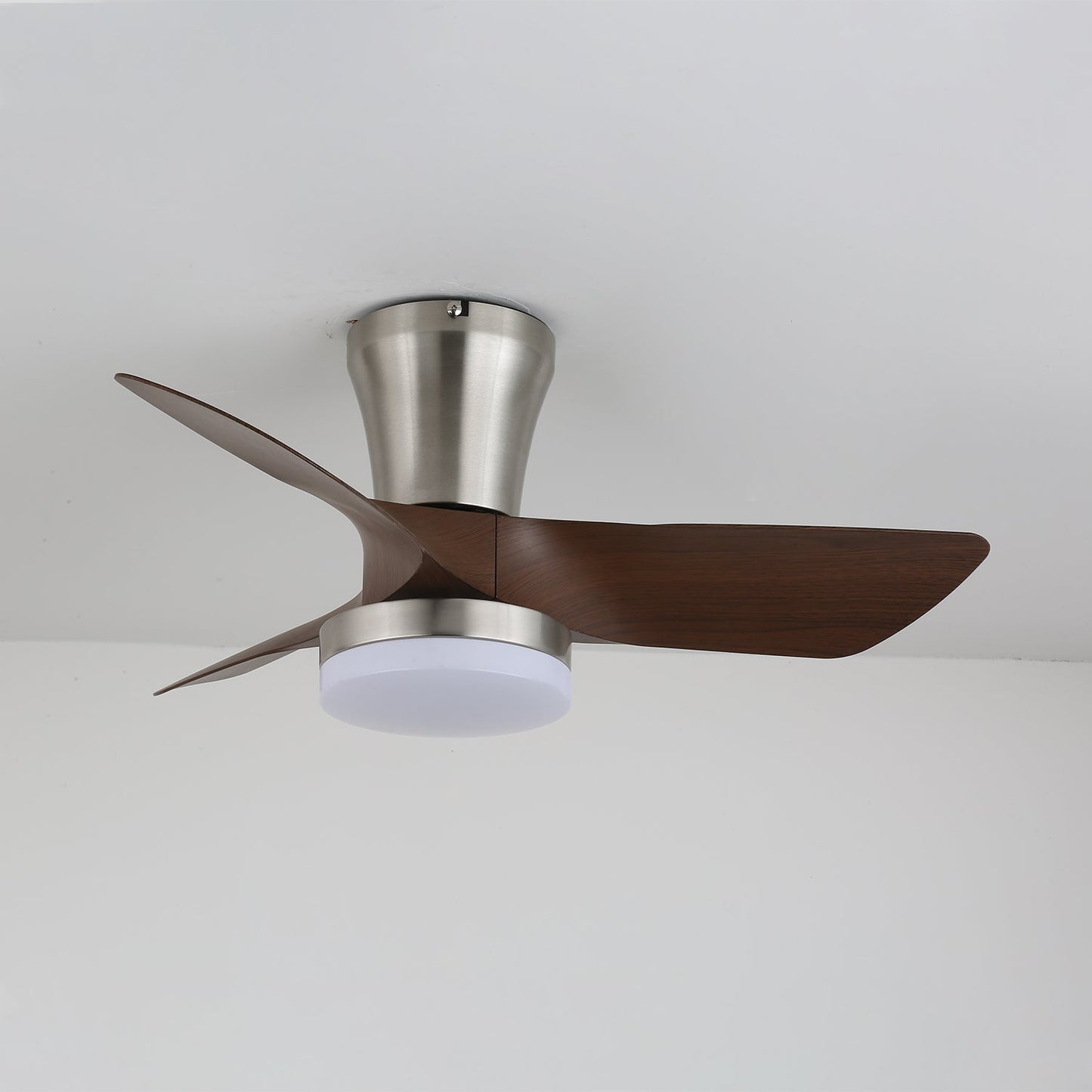 Moderne Houten Plafondventilator Trivon met Geïntegreerde Verlichting – Verstelbare Snelheid & Afstandsbediening
