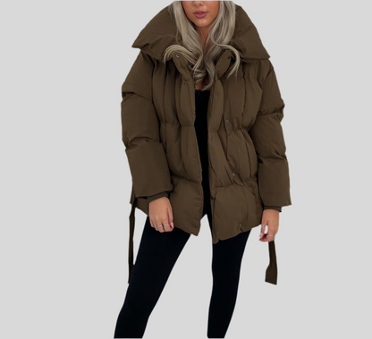Livia Damesjas | Cropped Puffer met Riem, Trendy Ontwerp 1