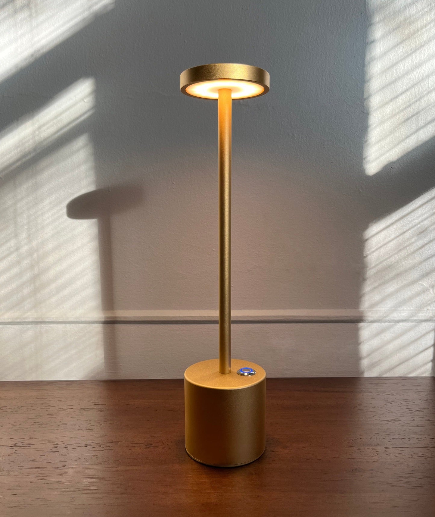 Tafellamp Draadloos Oplaadbaar LED Aluminium Dimbaar IP54 Buiten Binnen Terras
