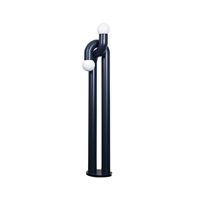 Moderne Staande Boogvorm Lamp met Twee Glazen Bollen – Decoratieve Dubbele Verlichting voor Woonkamer
