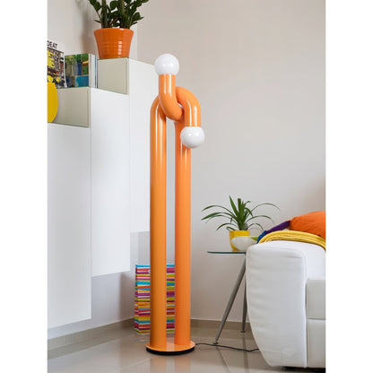 Moderne Staande Boogvorm Lamp met Twee Glazen Bollen – Decoratieve Dubbele Verlichting voor Woonkamer