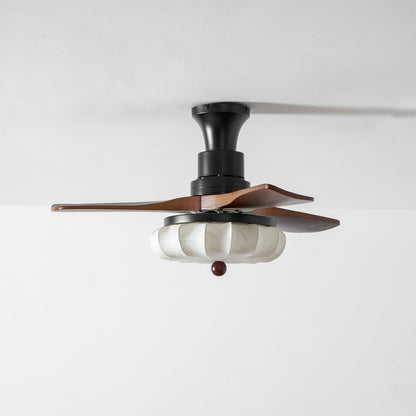 Plafondventilator met Verlichting – DC-Motor – Lotus-Dessin Katoenen Kap – Walnoothouten Bladen – Regelbaar & Omkeerbaar