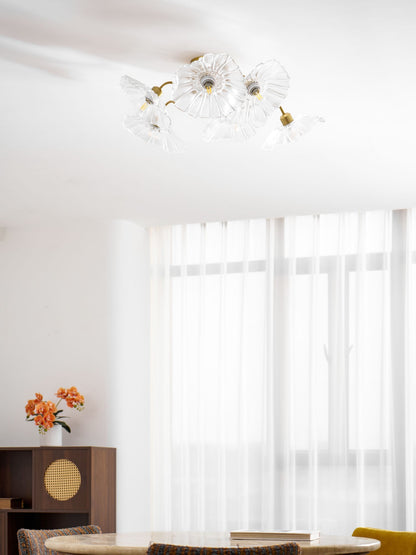 Glazen Plafondlamp met Bladmotief – 3, 5 of 6 Lichtpunten – Gouden Armatuur met Helder of Roze Matglas