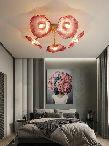 Glazen Plafondlamp met Bladmotief – 3, 5 of 6 Lichtpunten – Gouden Armatuur met Helder of Roze Matglas