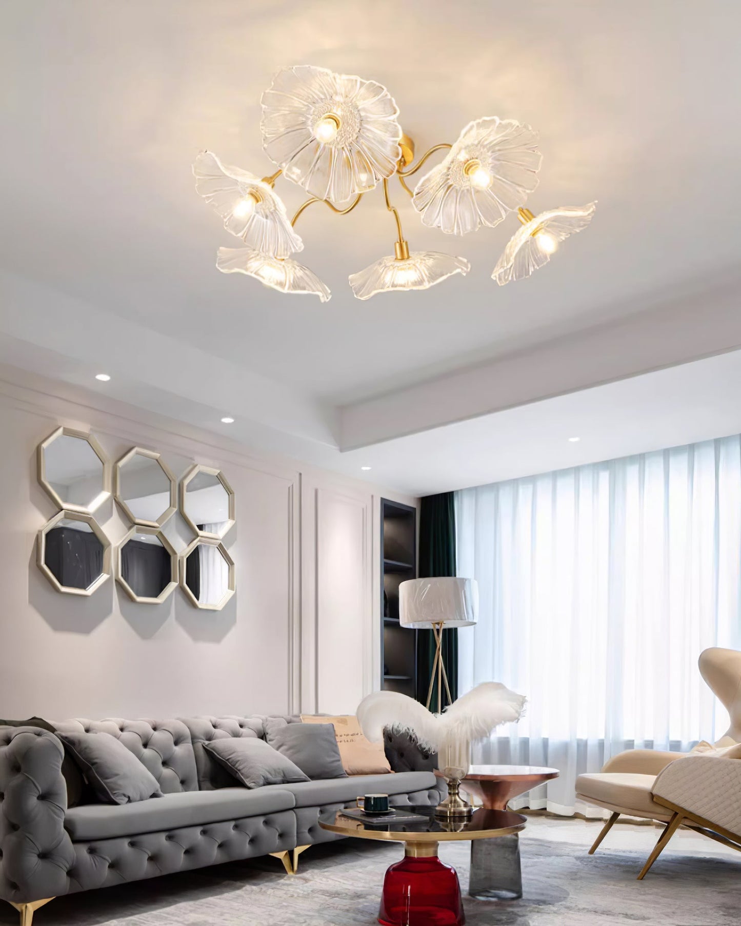 Glazen Plafondlamp met Bladmotief – 3, 5 of 6 Lichtpunten – Gouden Armatuur met Helder of Roze Matglas
