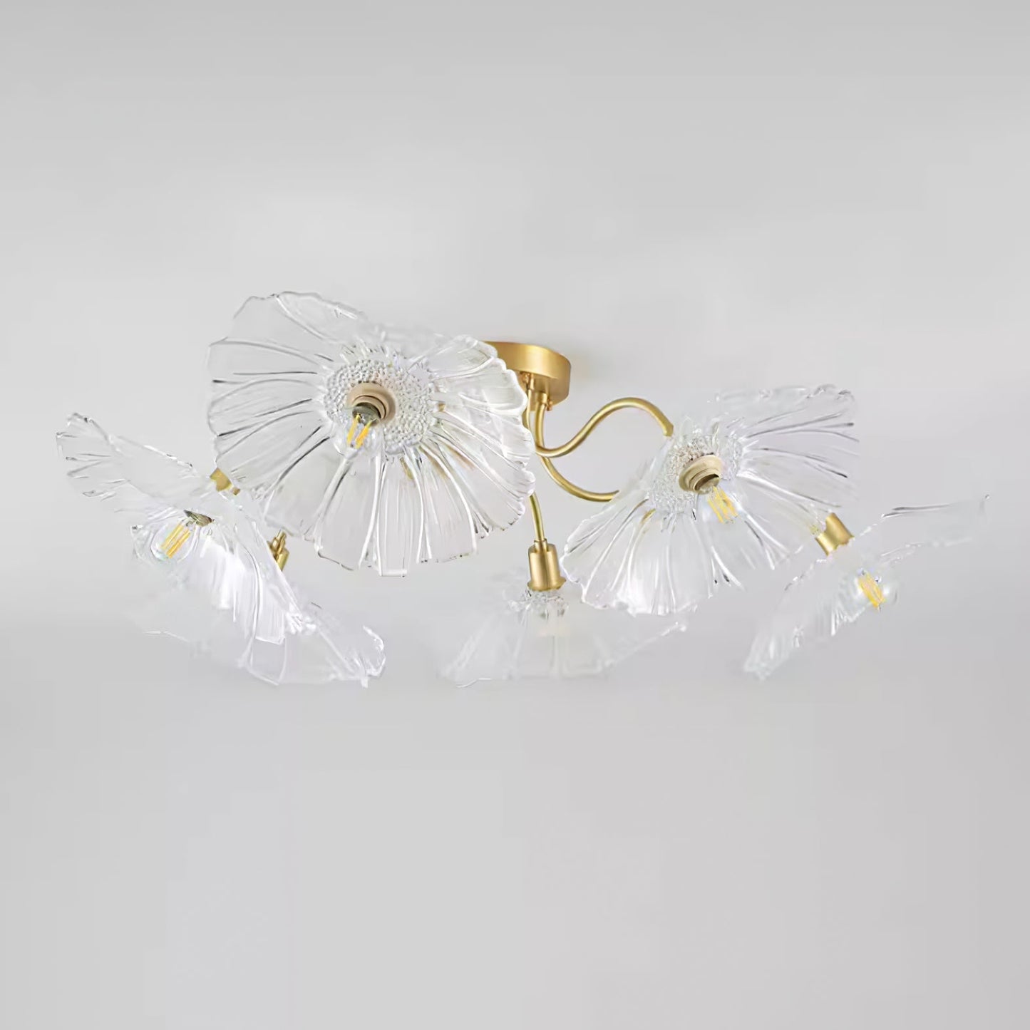 Glazen Plafondlamp met Bladmotief – 3, 5 of 6 Lichtpunten – Gouden Armatuur met Helder of Roze Matglas