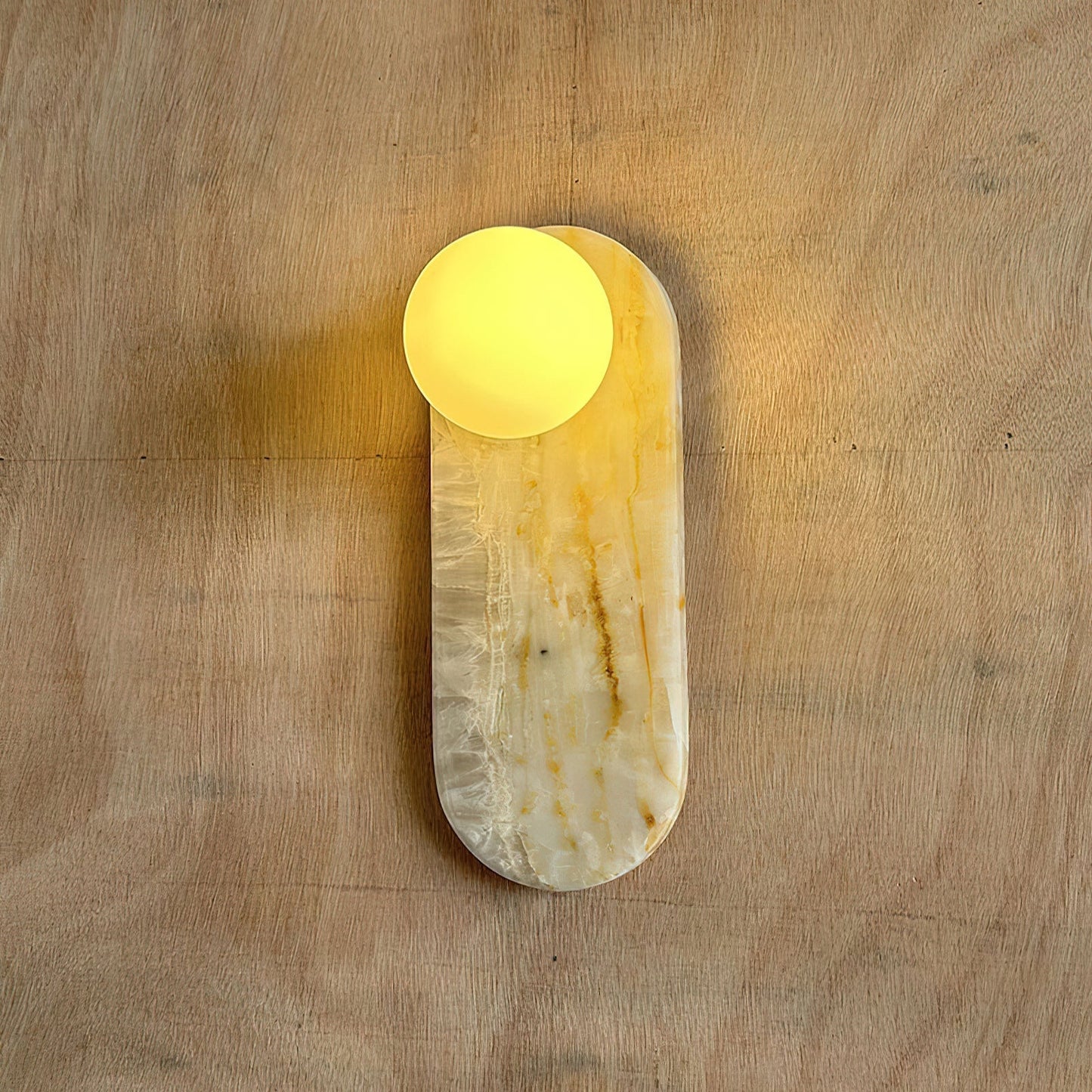 Luxe Wandlamp van Jade of Marmer met Glazen Kap – Mid Century Design Verlichting voor Slaapkamer en Hal