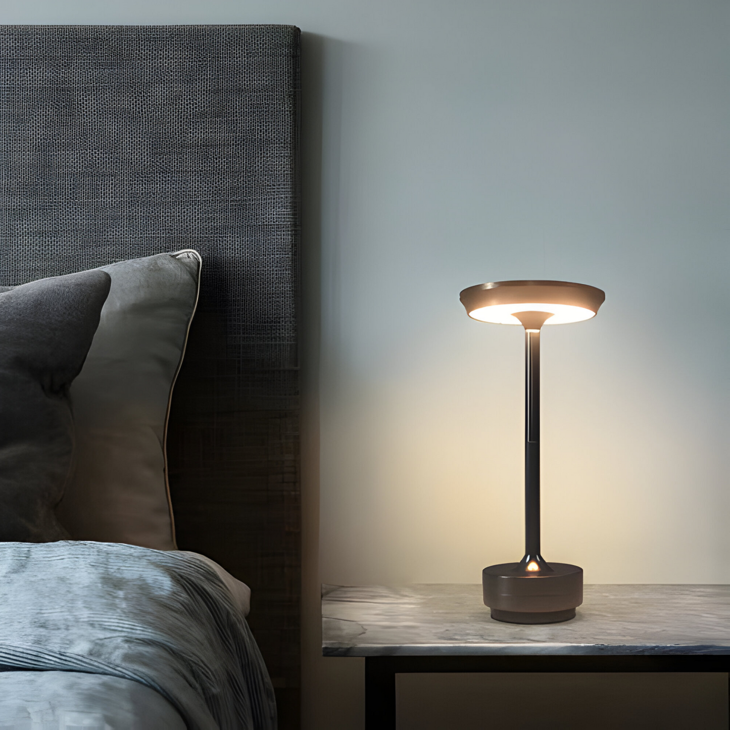Draadloze Tafellamp met Touch Dimming – Luxe LED Tafellamp Oplaadbaar, Snoerloos & Sfeerverlichting voor Woonkamer en Slaapkamer