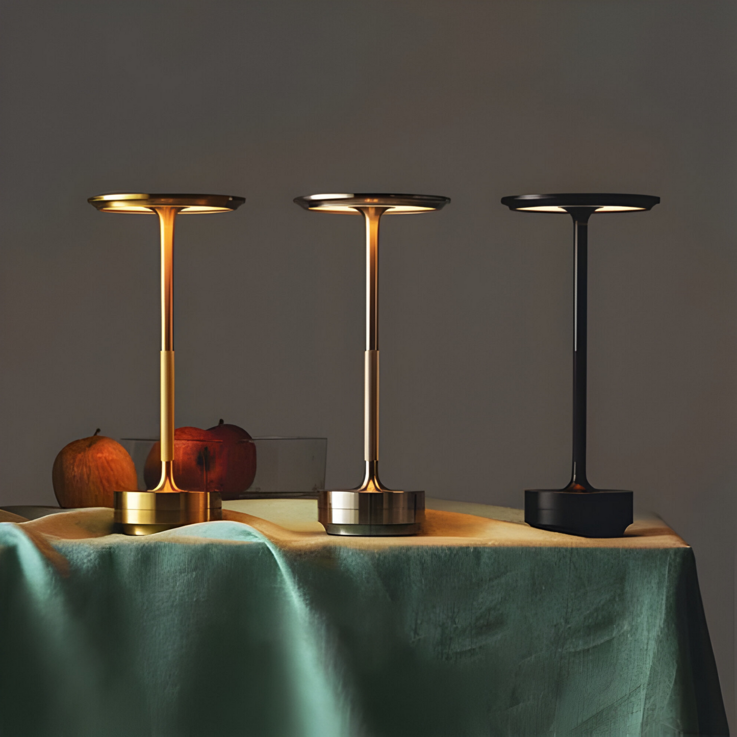 Draadloze Tafellamp met Touch Dimming – Luxe LED Tafellamp Oplaadbaar, Snoerloos & Sfeerverlichting voor Woonkamer en Slaapkamer