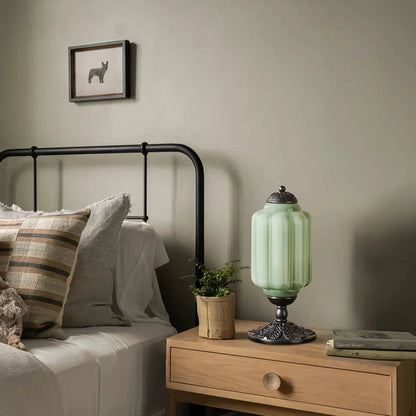 Retro Tafellampen met Getextureerd Crèmekleurig Glas – Franse Vintage Stijl met Messing of Zwart Frame