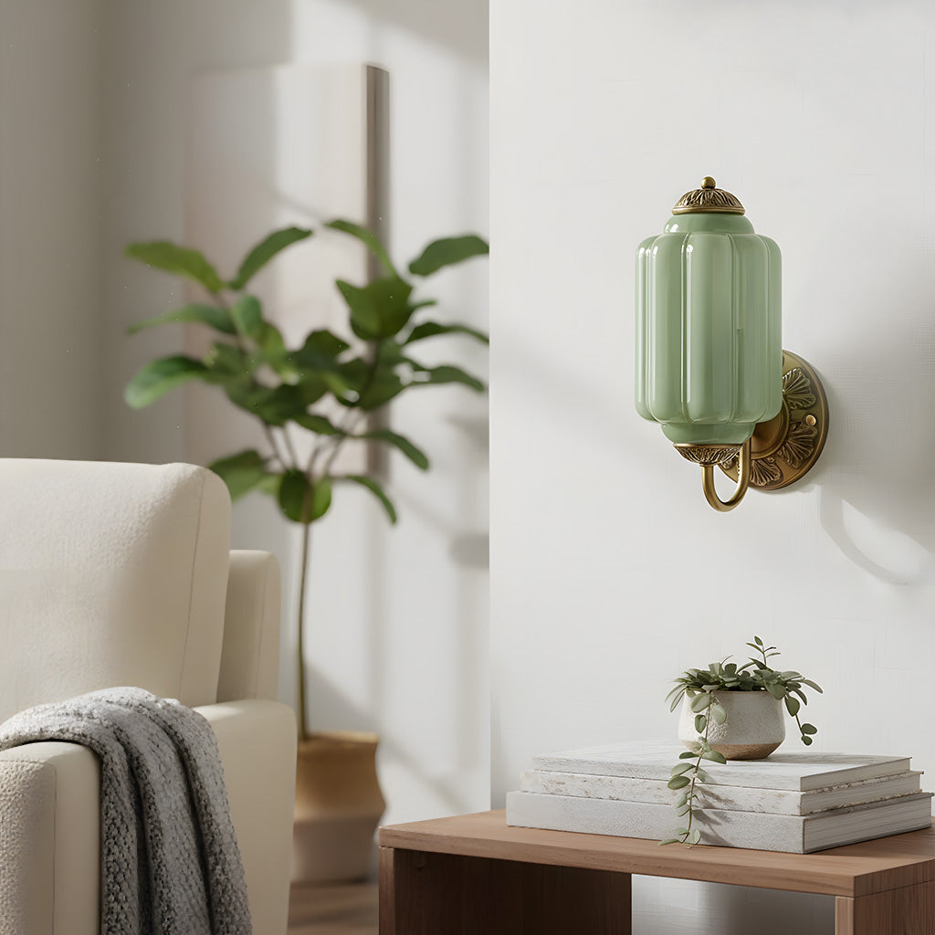 Vintage Wandlamp met Melkglas en Geolied Messing – Klassieke Retro Verlichting voor Hal, Slaapkamer, Woonkamer