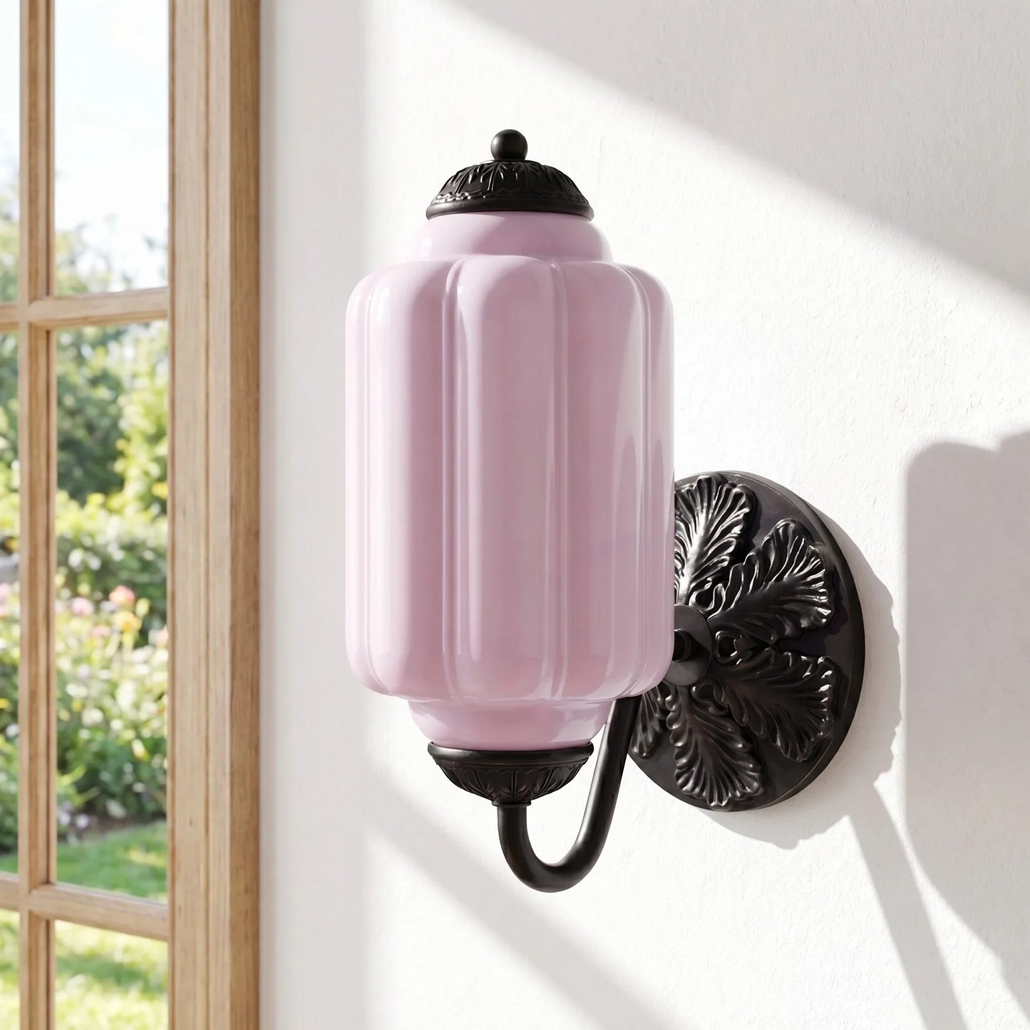 Vintage Wandlamp met Melkglas en Geolied Messing – Klassieke Retro Verlichting voor Hal, Slaapkamer, Woonkamer