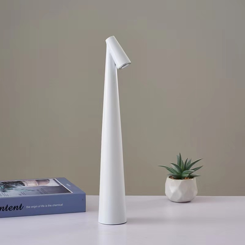 Lumina tafellamp aluminium 3000K draadloos zwart wit rood eettafel leeslamp modern design
