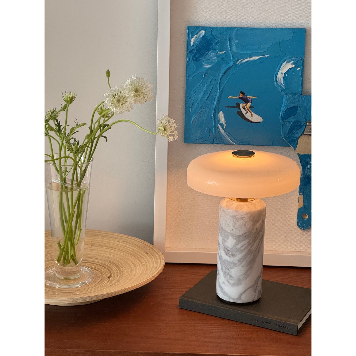 Marmeren Tafellamp met Oplaadbare Batterij – Opaline Glazen Bol & Espresso Marmeren Voet – Touch Dimbaar