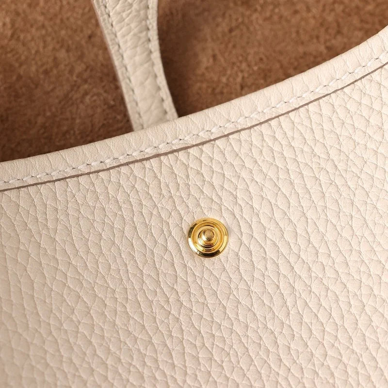 Luxe Schoudertas met Gouden Details