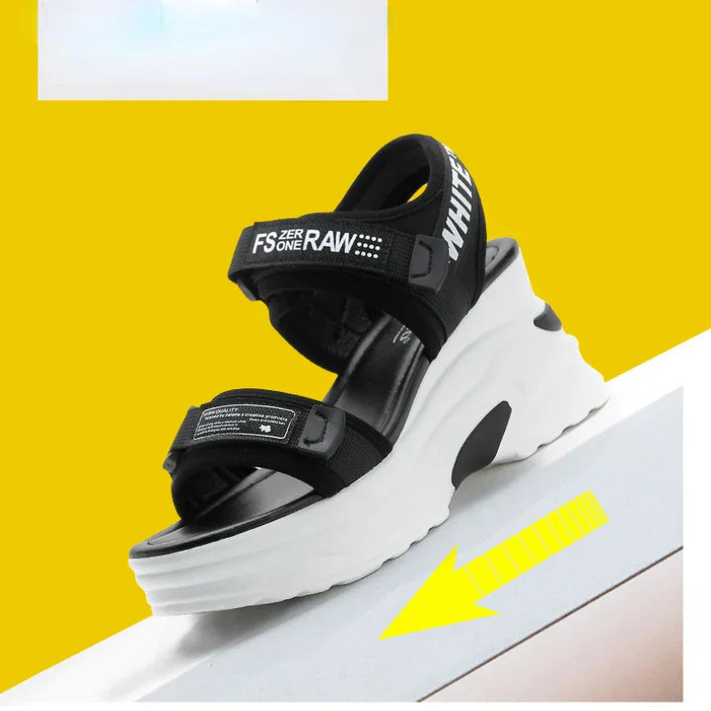 Vrouwen Zomersandalen met Sleehak Luxe Leer