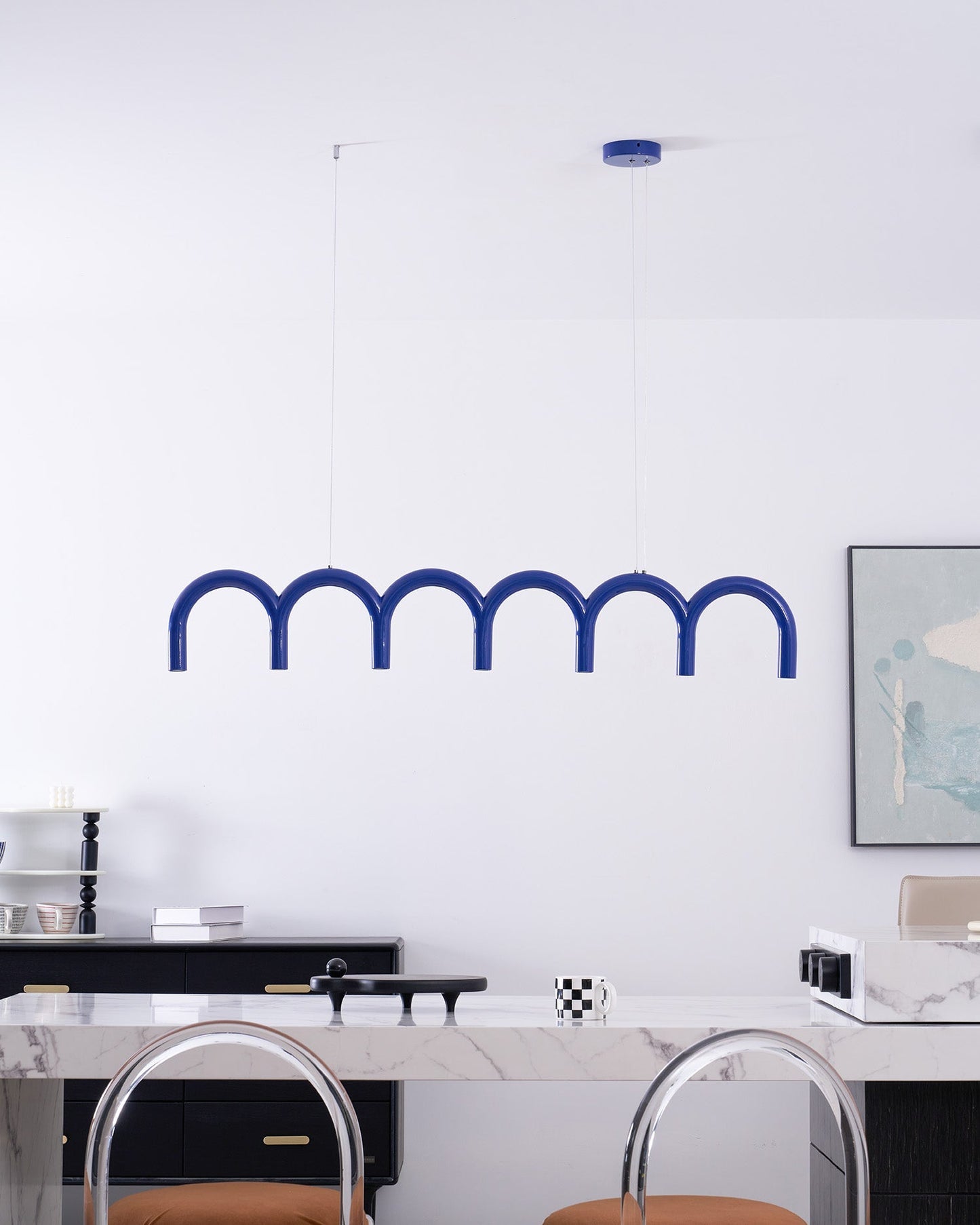 Moderne Kroonluchter met Cirkelvormige M-Bogen – 4, 7 of 9 Lichtpunten in Wit, Zwart of Blauw