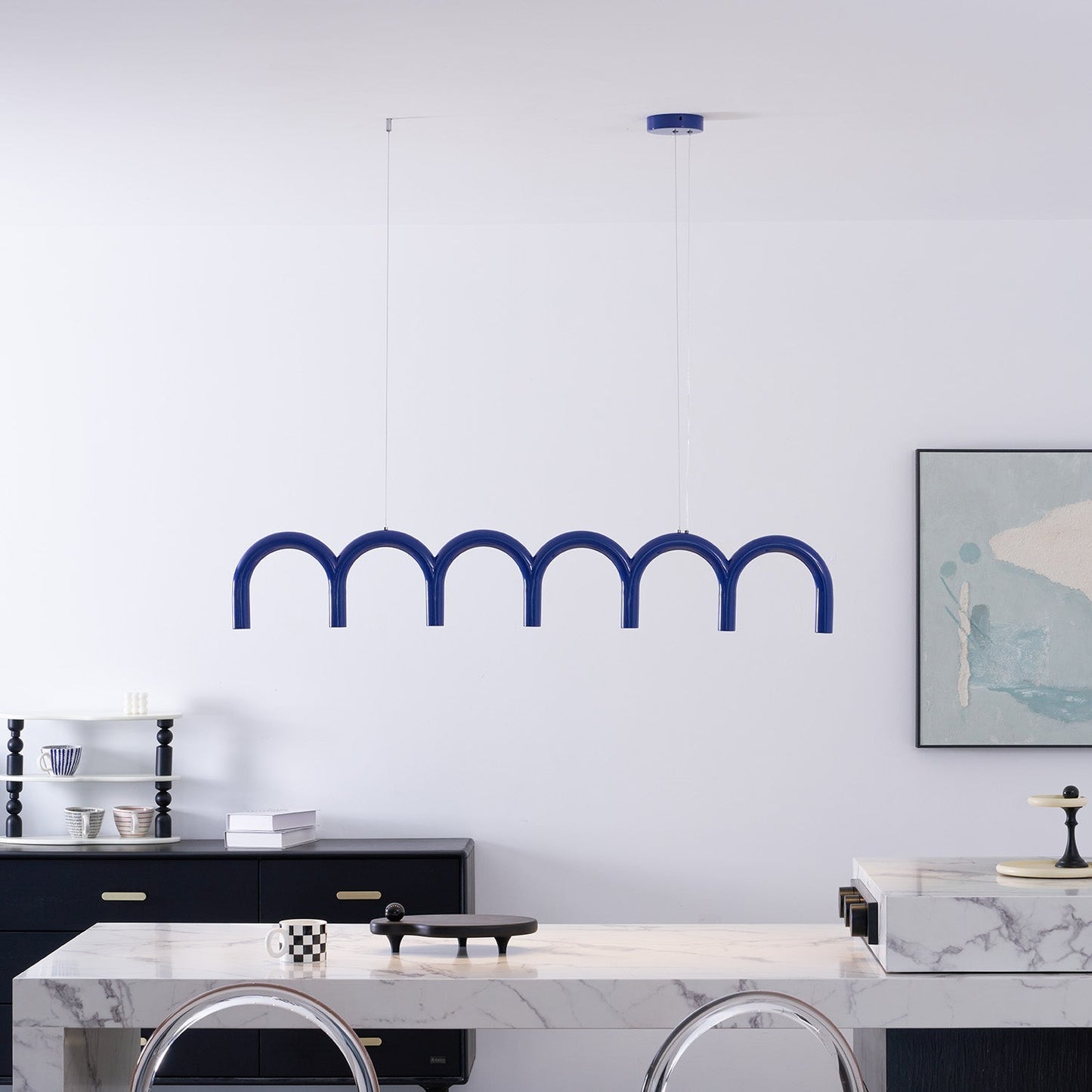 Moderne Kroonluchter met Cirkelvormige M-Bogen – 4, 7 of 9 Lichtpunten in Wit, Zwart of Blauw