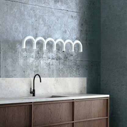 Moderne Kroonluchter met Cirkelvormige M-Bogen – 4, 7 of 9 Lichtpunten in Wit, Zwart of Blauw