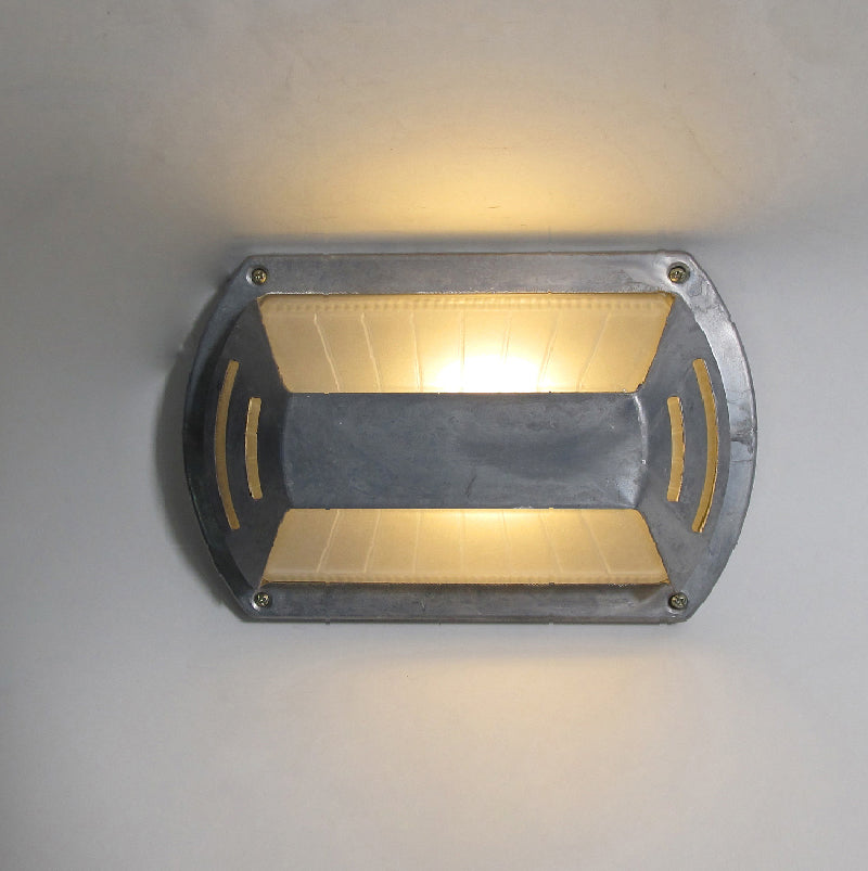 Nautische Buiten Wandlamp Bulkhead Met Opaal Glas En Aluminium Behuizing Voor Gevel En Entree