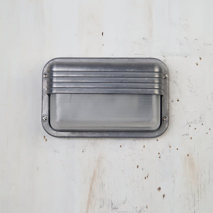 Nautische Buiten Wandlamp Bulkhead Met Opaal Glas En Aluminium Behuizing Voor Gevel En Entree
