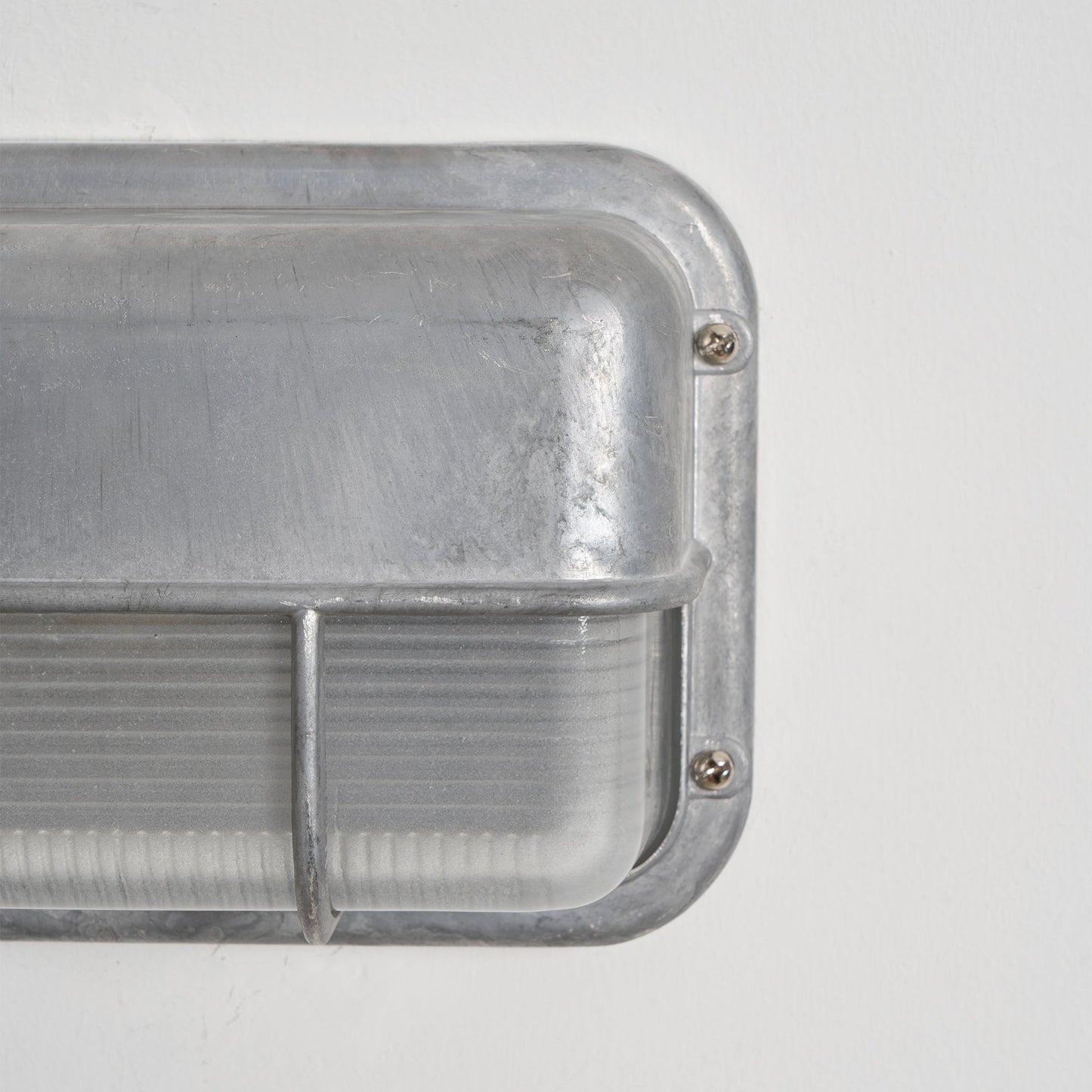 Nautische Buiten Wandlamp Bulkhead Met Opaal Glas En Aluminium Behuizing Voor Gevel En Entree