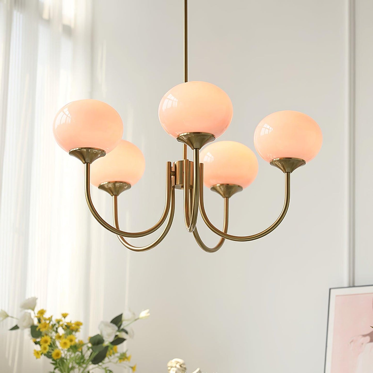 Glazen Kroonluchter Met Roze Witte Of Creme Bollen En Gouden Of Chromen Frame Moderne Design Kroonluchter Met 3 Of 5 Lichtpunten Voor Woonkamer En Eetkamer