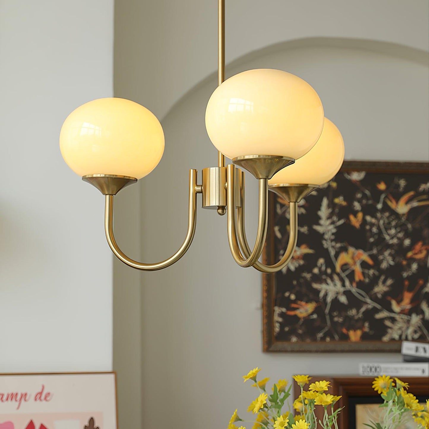Glazen Kroonluchter Met Roze Witte Of Creme Bollen En Gouden Of Chromen Frame Moderne Design Kroonluchter Met 3 Of 5 Lichtpunten Voor Woonkamer En Eetkamer