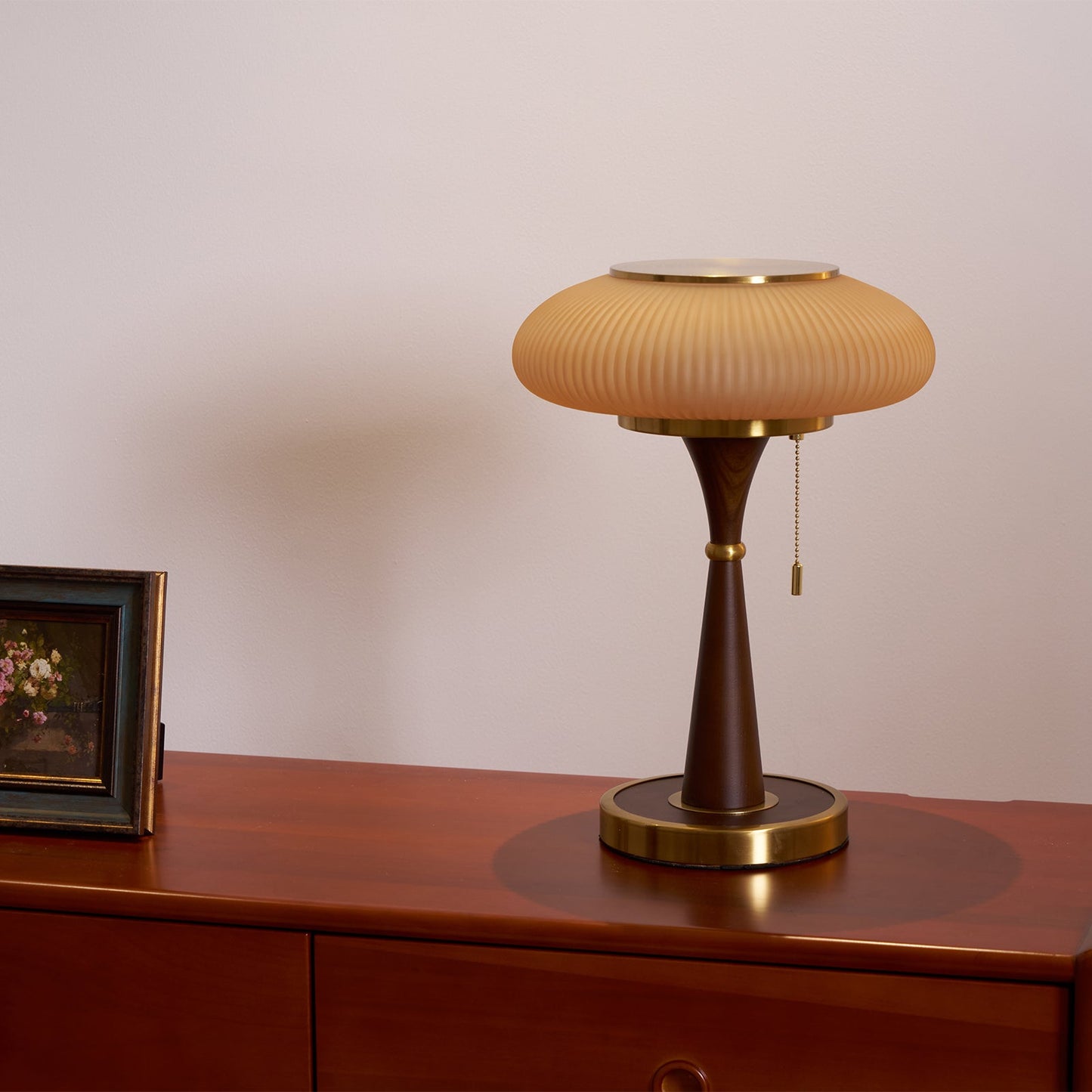 Tafellamp met Paddenstoelkap – Vintage Designverlichting voor Bureaus en Nachtkastjes